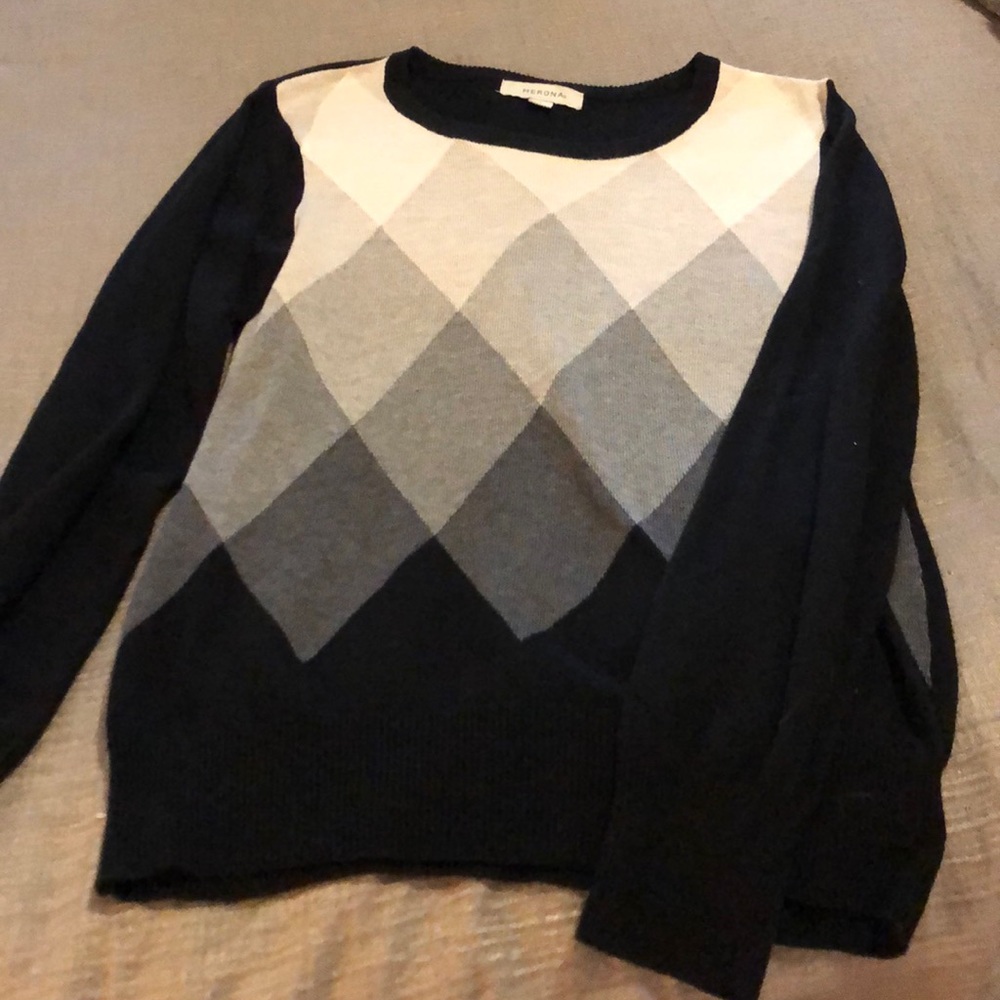 Cute harlequin long sleeve sweater